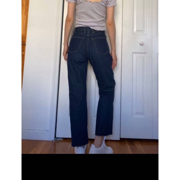 Brandy Melville millie jeans in dark wash - Picture 6 of 6